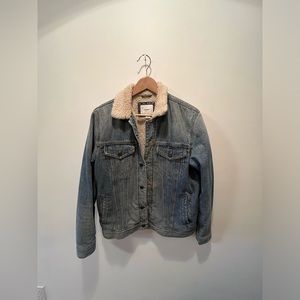 Old navy shearling lined Denim jacket